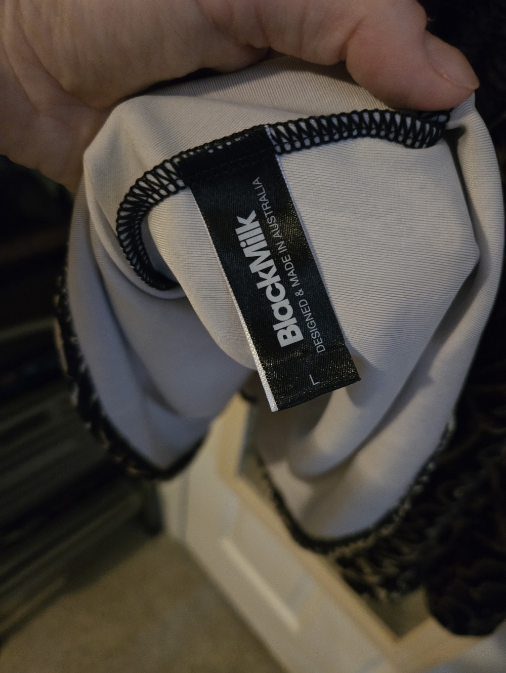 BM Nascentes Morimur Velvet Mini Strappy - Picture 4 of 4